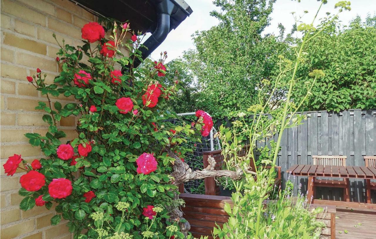 4 Bedroom Lovely Home In Hoeganaes Bagian luar foto